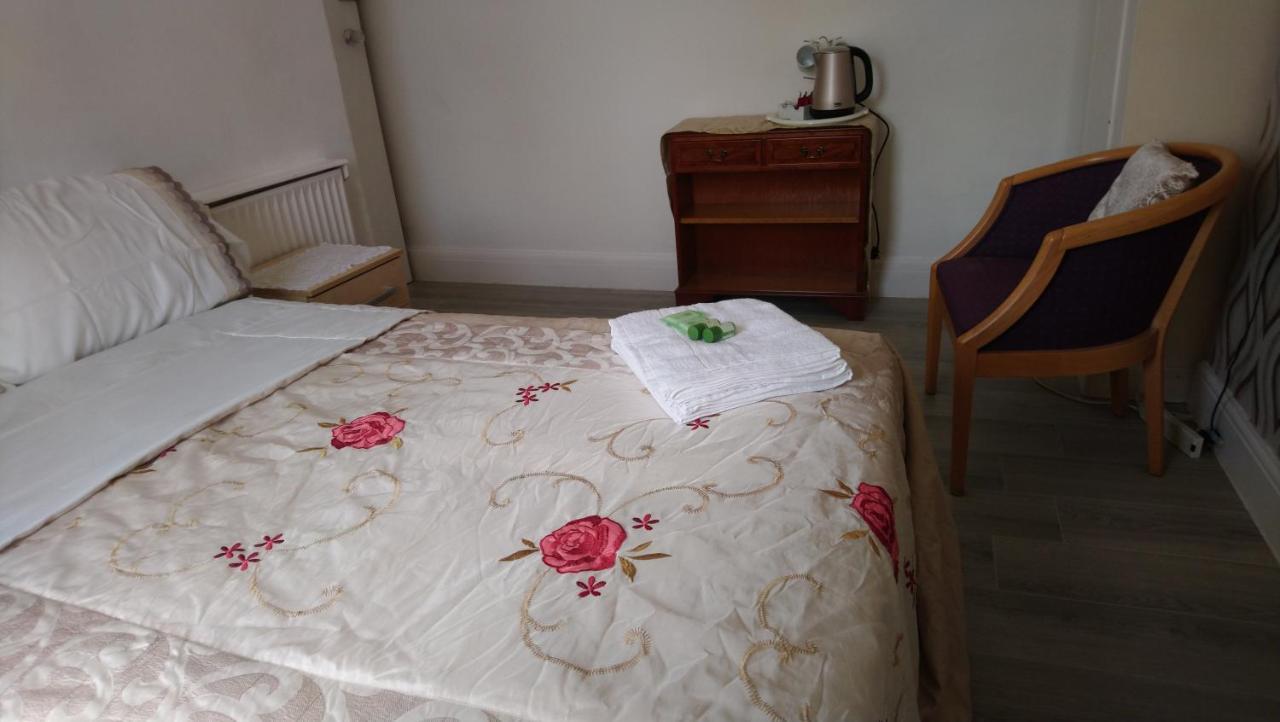 בלקפול Renovated 4-Bed Home - Sleeps 9 - Parking - Spa מראה חיצוני תמונה